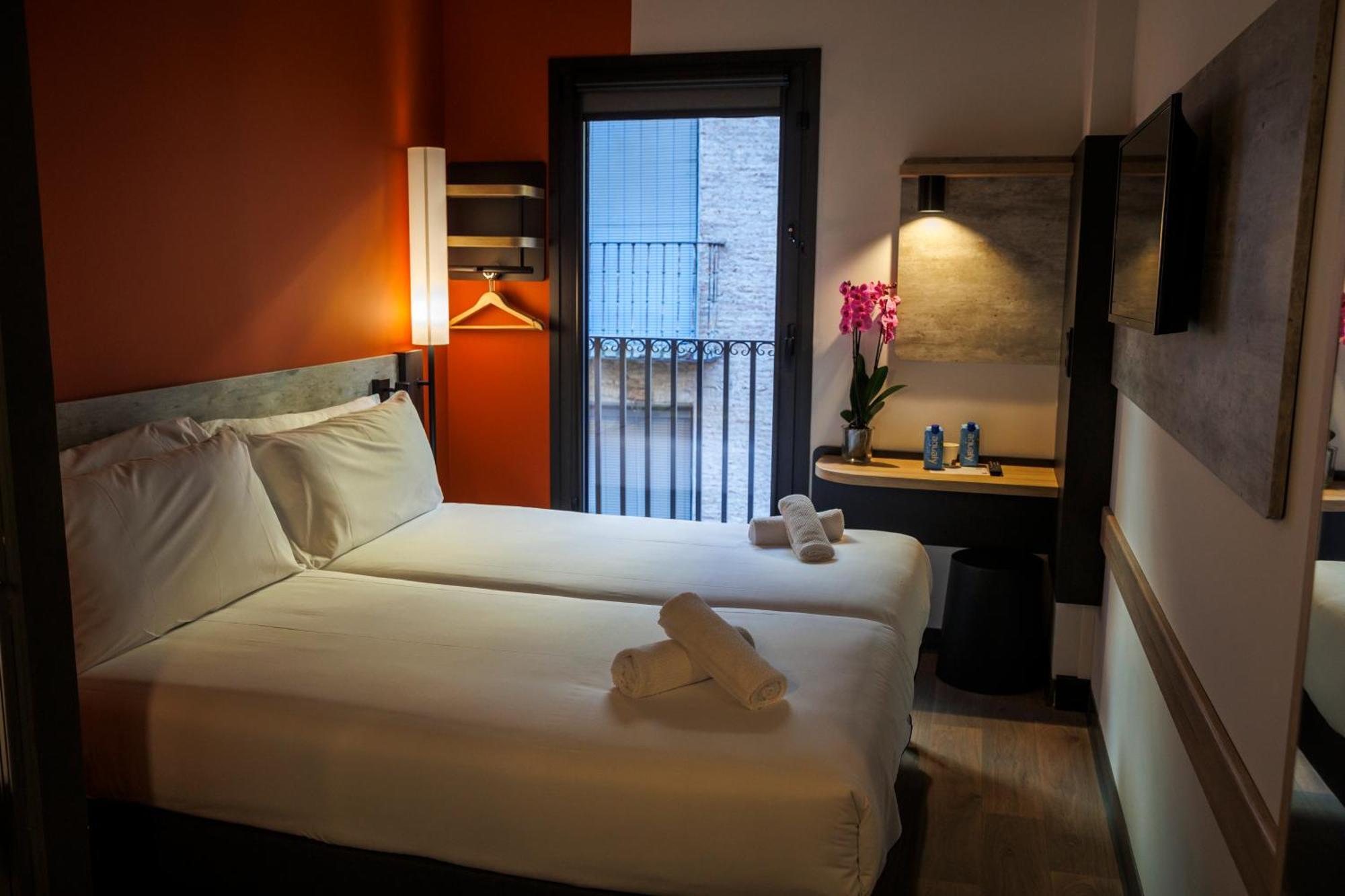 Ibis Budget Logrono Centro Exterior photo