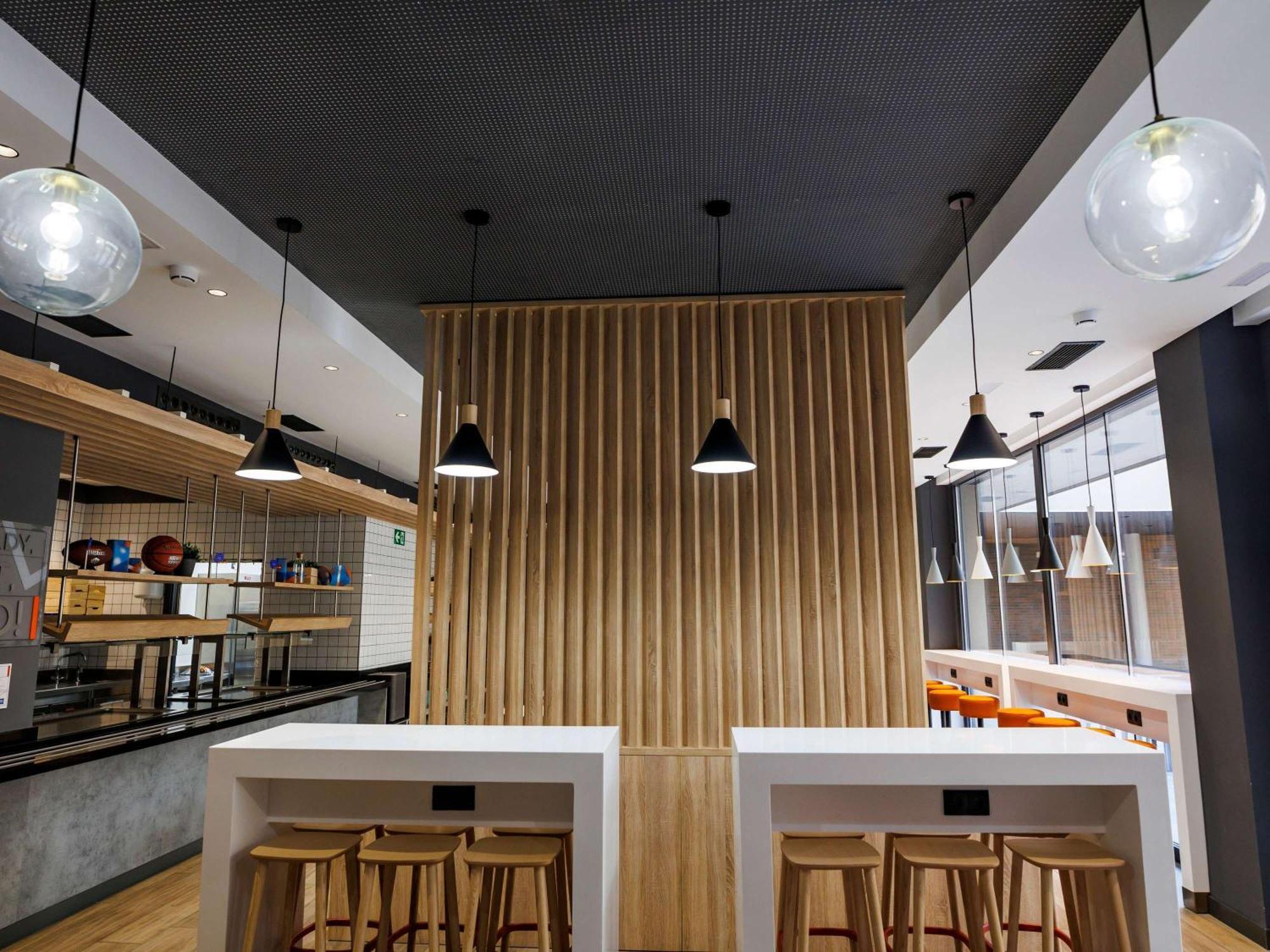 Ibis Budget Logrono Centro Exterior photo