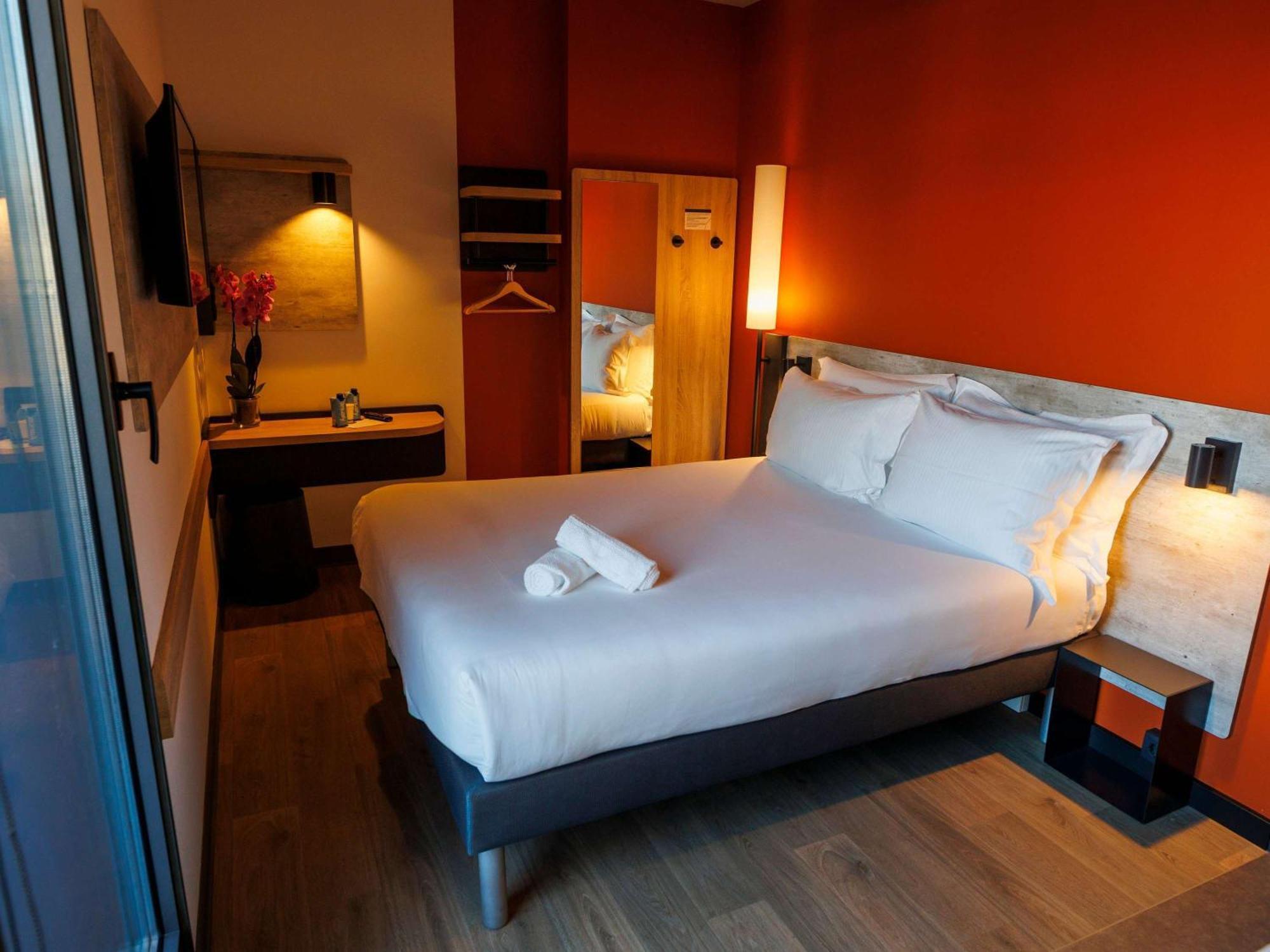 Ibis Budget Logrono Centro Exterior photo