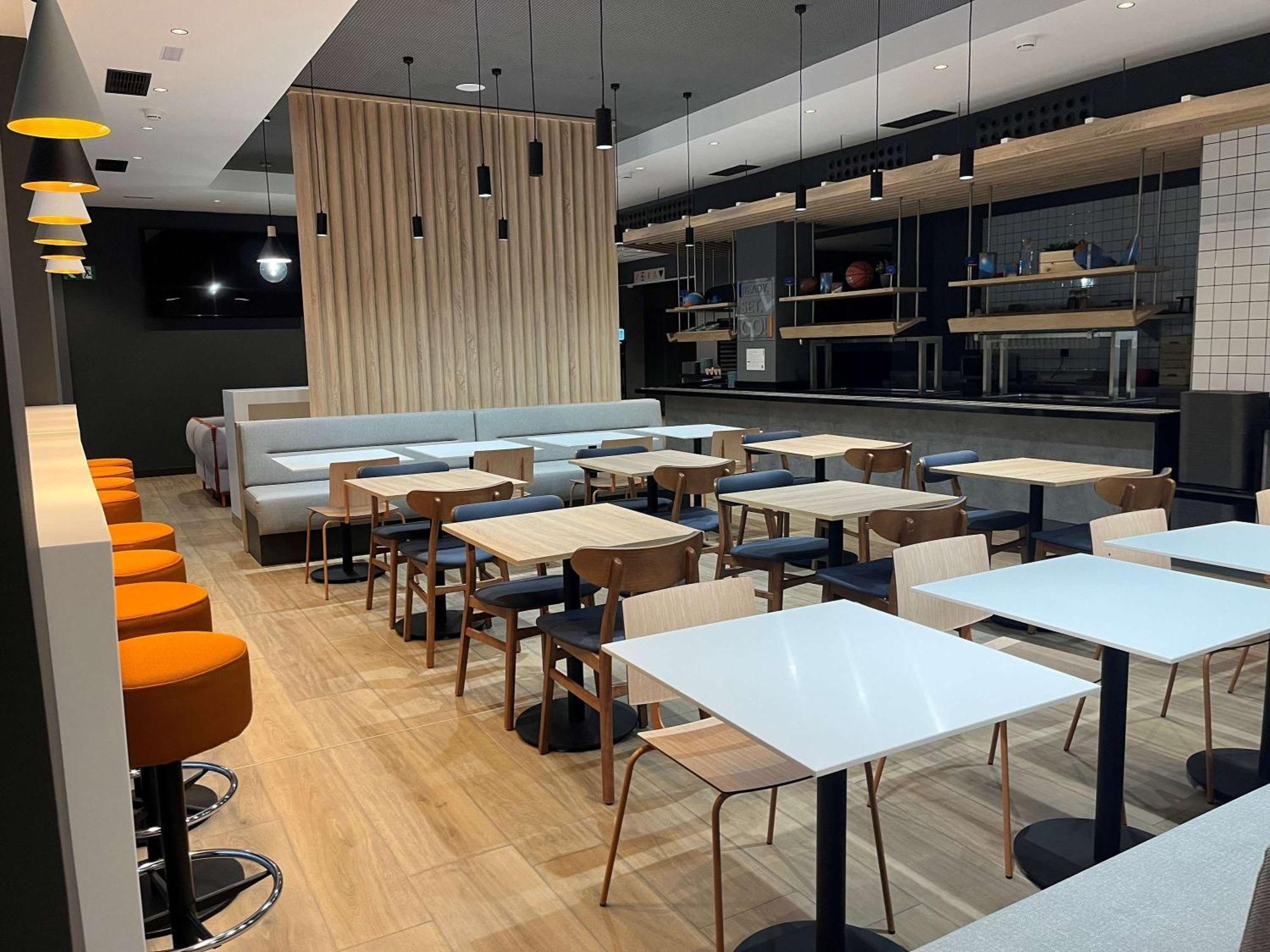 Ibis Budget Logrono Centro Exterior photo